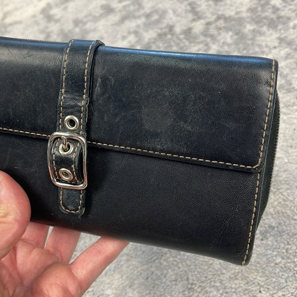 Vintage Coach Black Leather Buckle Wallet Continental - Picture 6 of 15